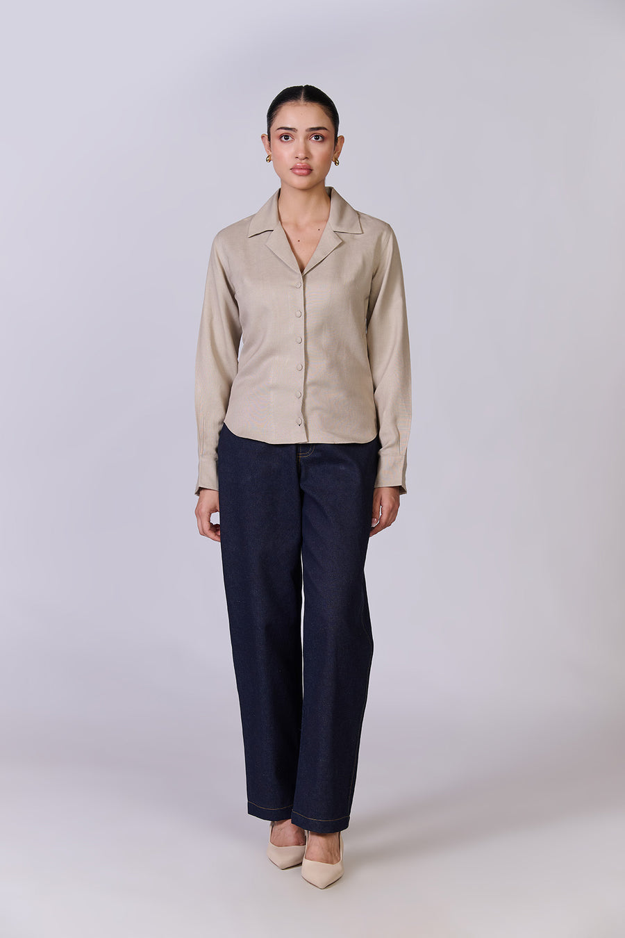 Monture Milano Bamboo Hemp Blouse for women in warm khaki — image 3